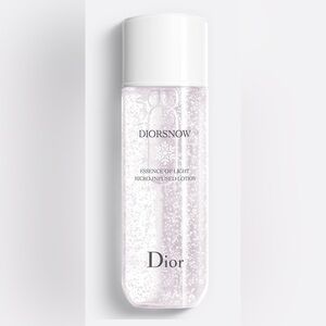 Dior ❄️ Diofsnow Essence of Light Micro-Infused Lotion